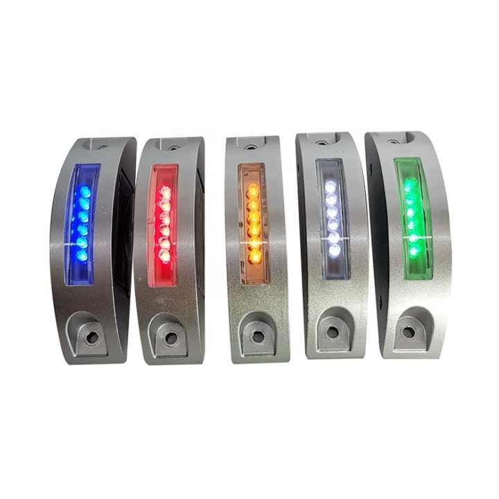 Yarım Ay Şekilli Güneş LED Yolu Yönlendirici 125*43*30mm Yollar ve Kamyonlar İçin