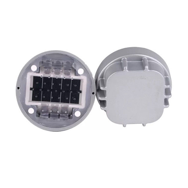 CE Güneş Yol İşaretçileri 2.5V LED Yolu İşaretçileri Boyutu 125mm*50mm
