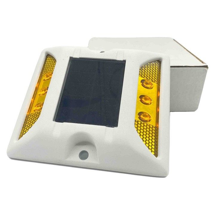 Anti UV PC Güneş LED Yolu Çubuk Yansıtıcıları Özel Güneş Çaprazı İşaretçisi